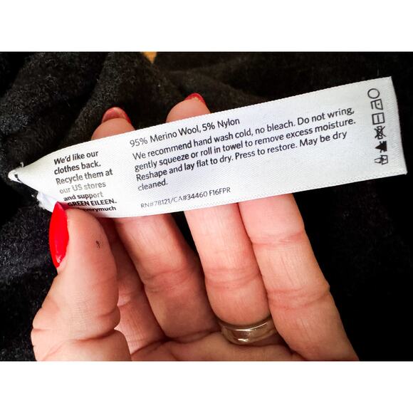 Eileen Fisher Merino Wool Poncho Sweater Size S M - Picture 4 of 5